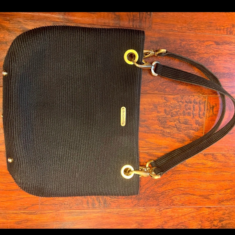 Eric Javits New York Squishee Black Woven Straw Shoulder Bag